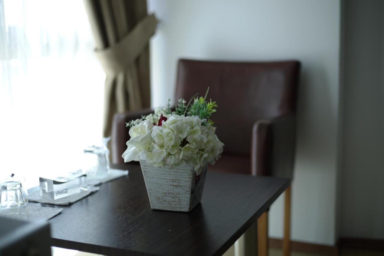 Arabella Hotel Kičevo Zewnętrze zdjęcie