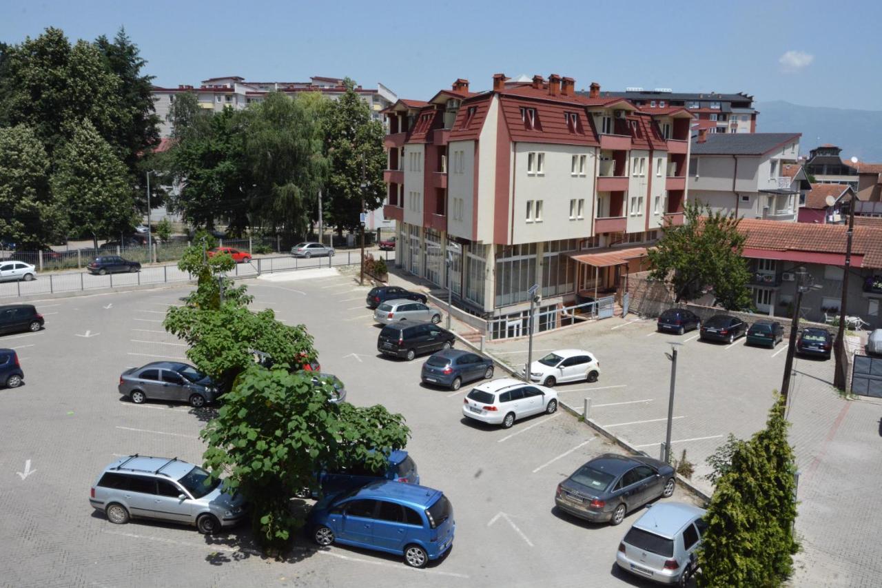 Arabella Hotel Kičevo Zewnętrze zdjęcie