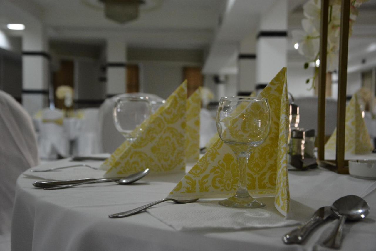 Arabella Hotel Kičevo Zewnętrze zdjęcie