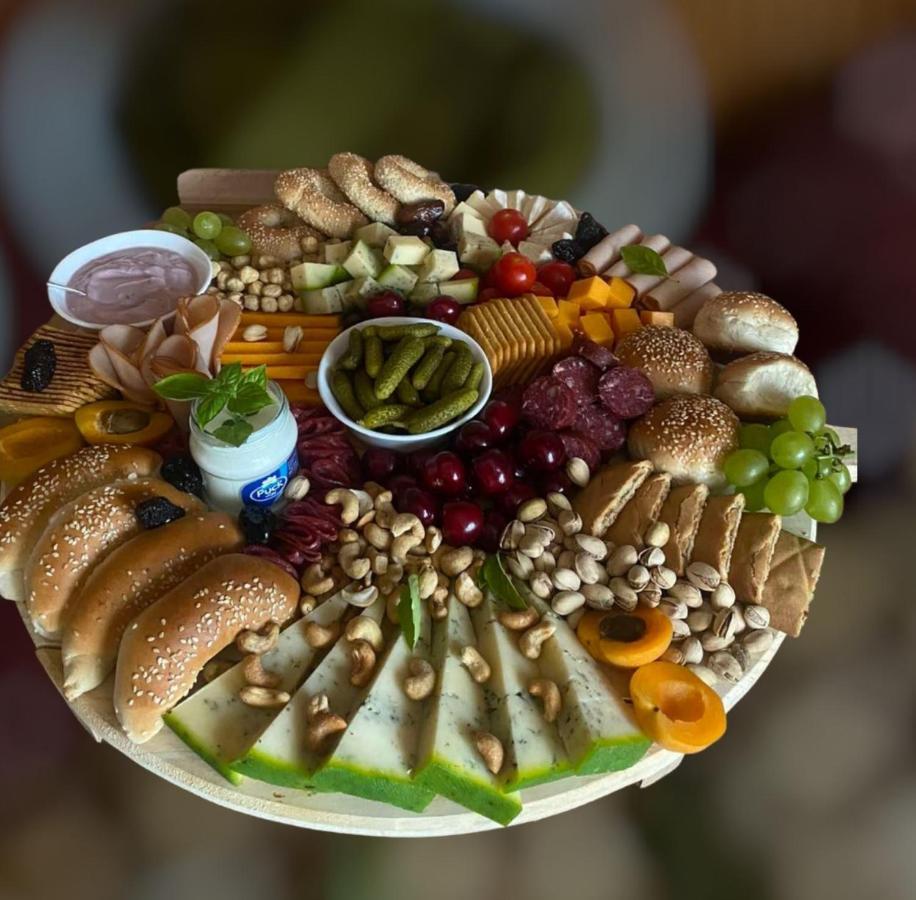 Arabella Hotel Kičevo Zewnętrze zdjęcie