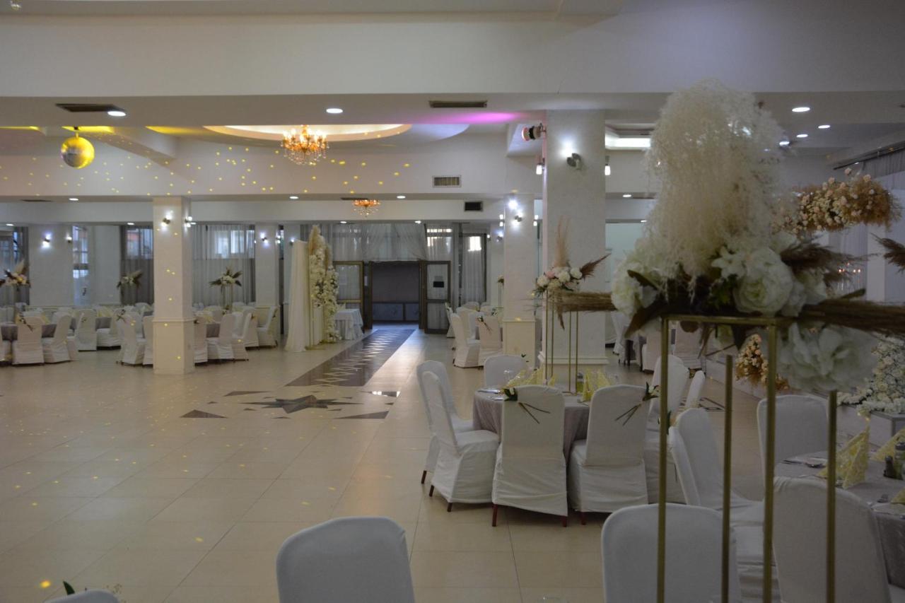 Arabella Hotel Kičevo Zewnętrze zdjęcie