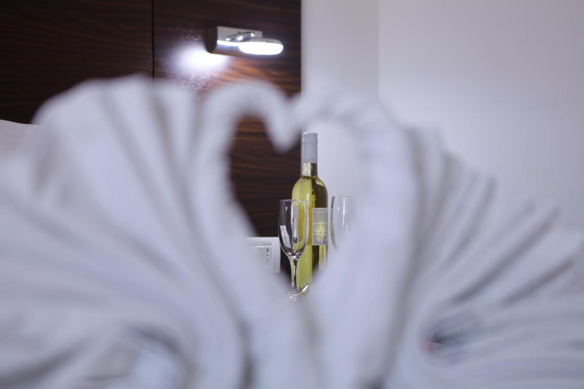 Arabella Hotel Kičevo Zewnętrze zdjęcie