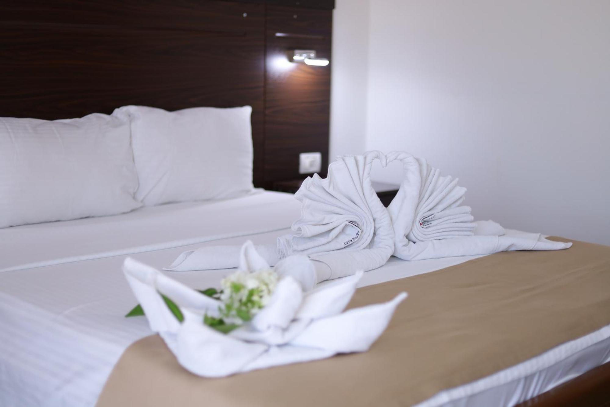 Arabella Hotel Kičevo Zewnętrze zdjęcie